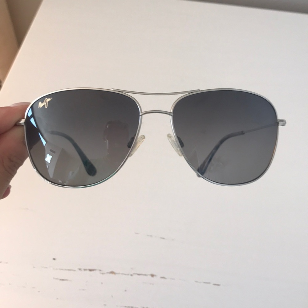 Maui Jim aviator sunglasses. Black and silver.